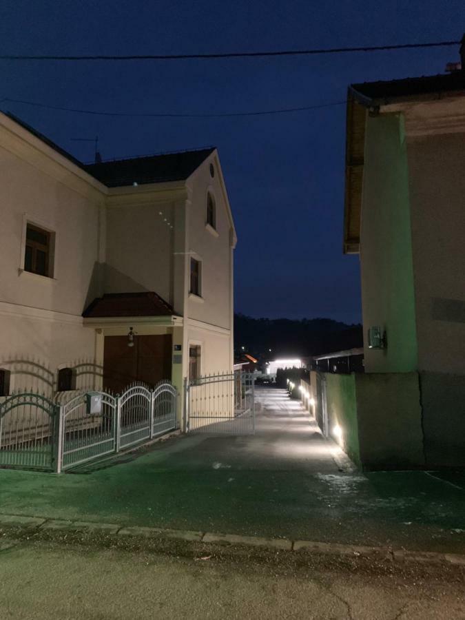 Vinarija Zlatar Exterior foto